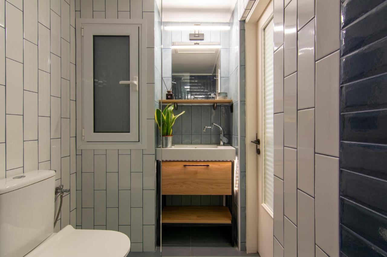Studio 48, Cozy Apartment In Kalamata City Center Ngoại thất bức ảnh
